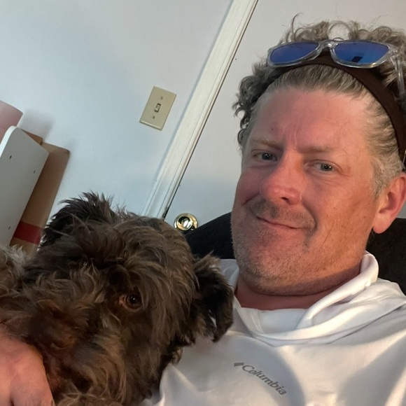 Meet your Posher, Casey
Just making extra cash and sharing out finds of mine! - Picture 1 of 3